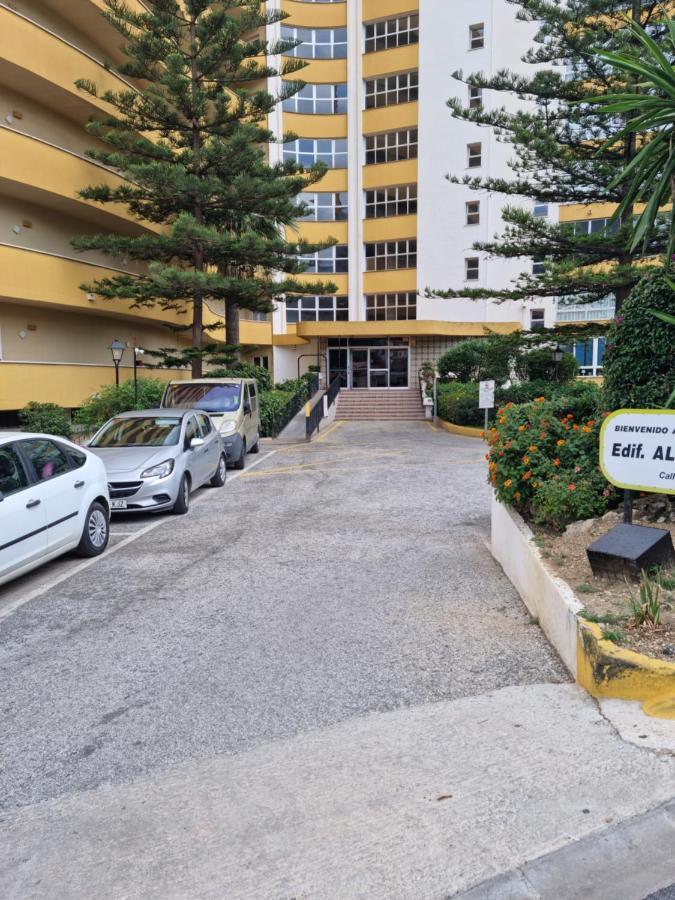 One Bedroom 7Th Floor Apartment With Amazing Views 푸엔히롤라 외부 사진