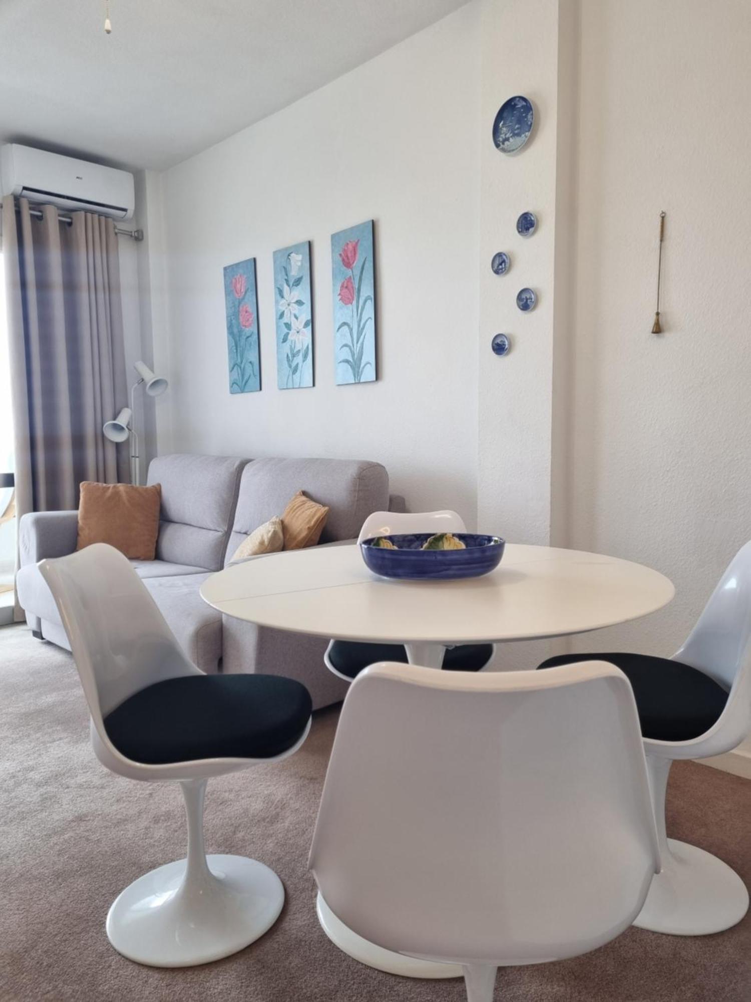 One Bedroom 7Th Floor Apartment With Amazing Views 푸엔히롤라 외부 사진