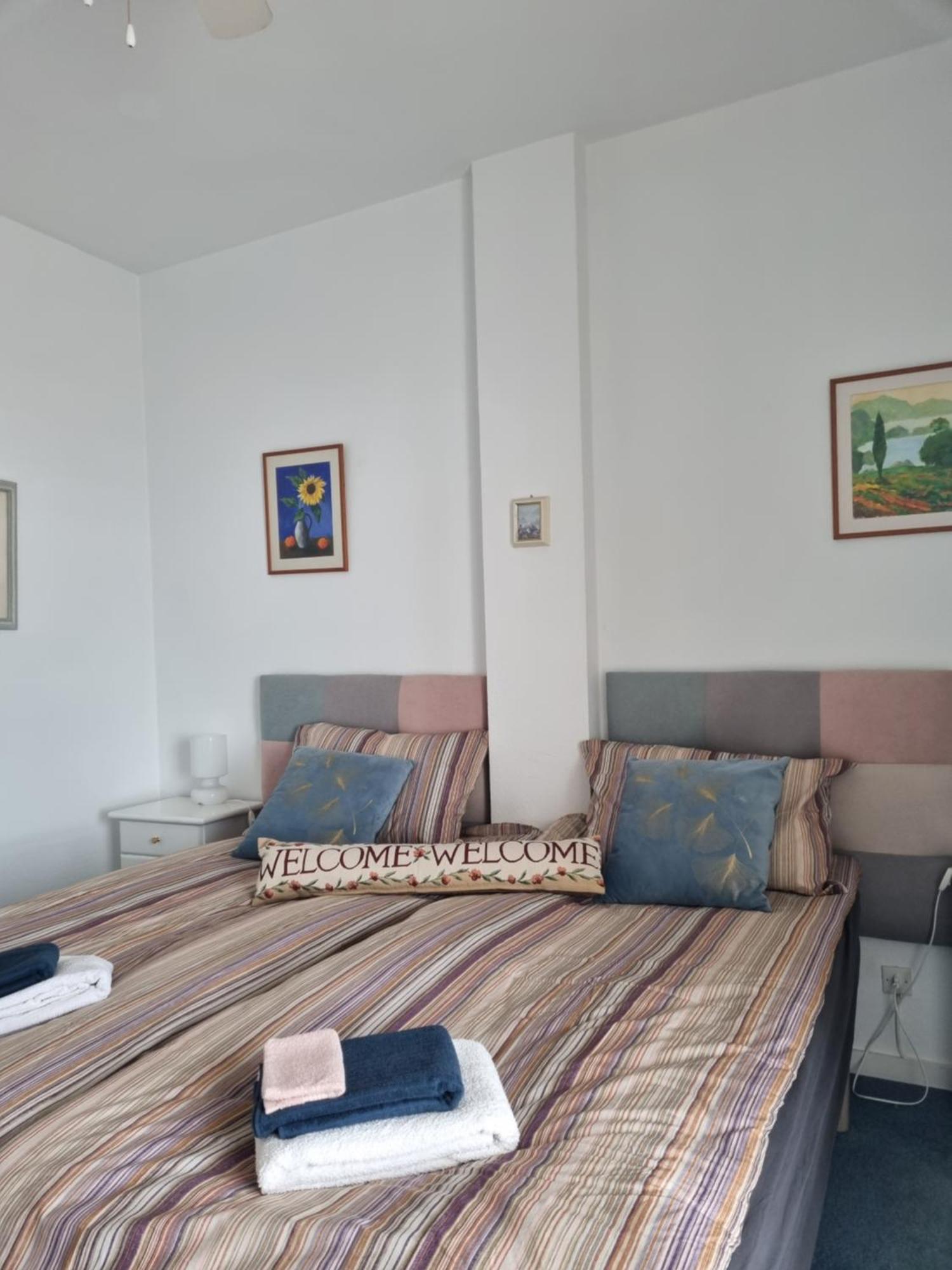 One Bedroom 7Th Floor Apartment With Amazing Views 푸엔히롤라 외부 사진
